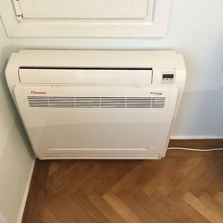 Spacious & Sunny Kolonaki 5 Mins Metro/acx3/1.5 Bt Apartamento